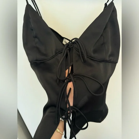 Anahi Cami Top in Black Superdown - Size M - Picture 9 of 12